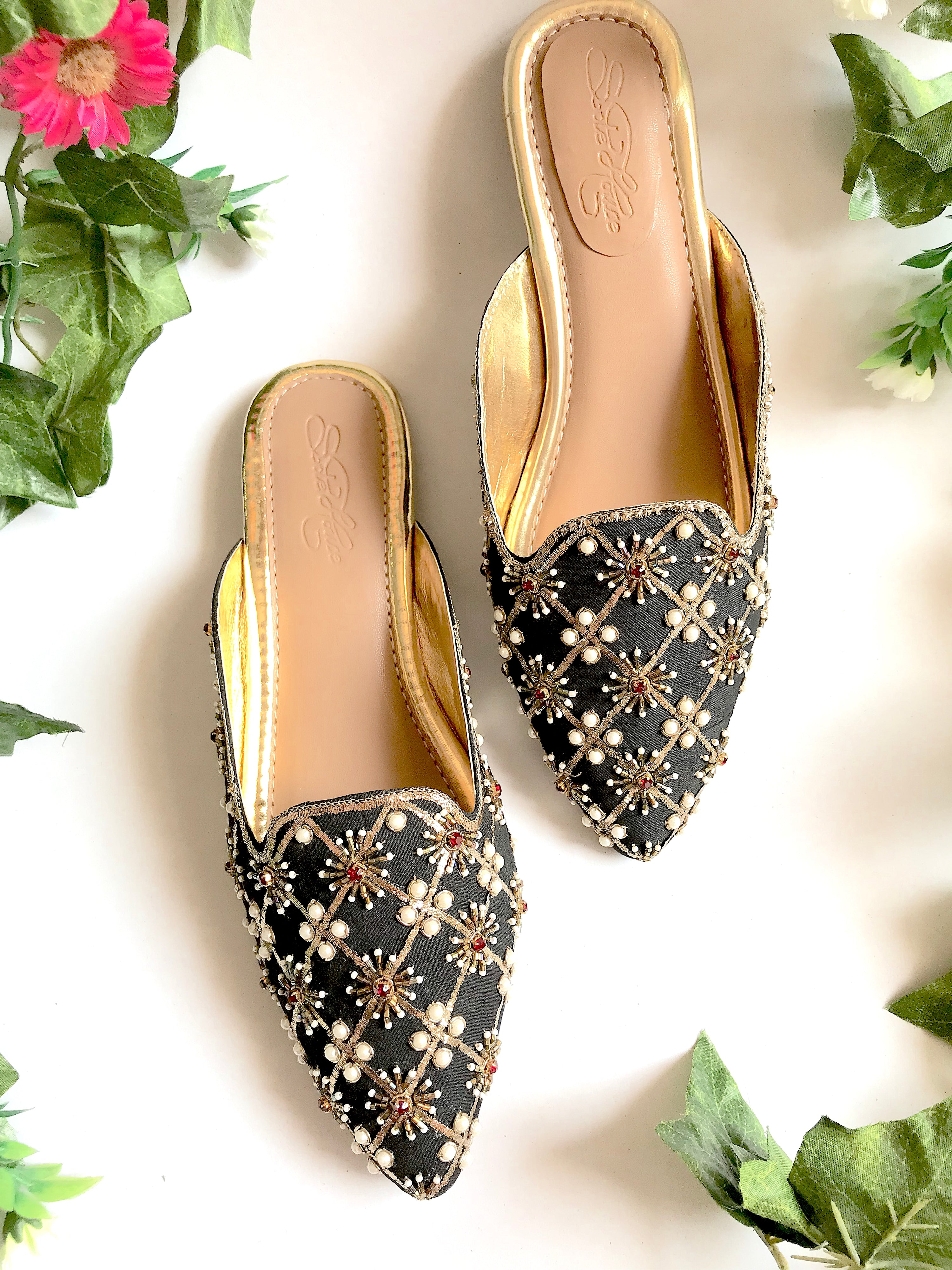 Black Nakshi Mules image 2