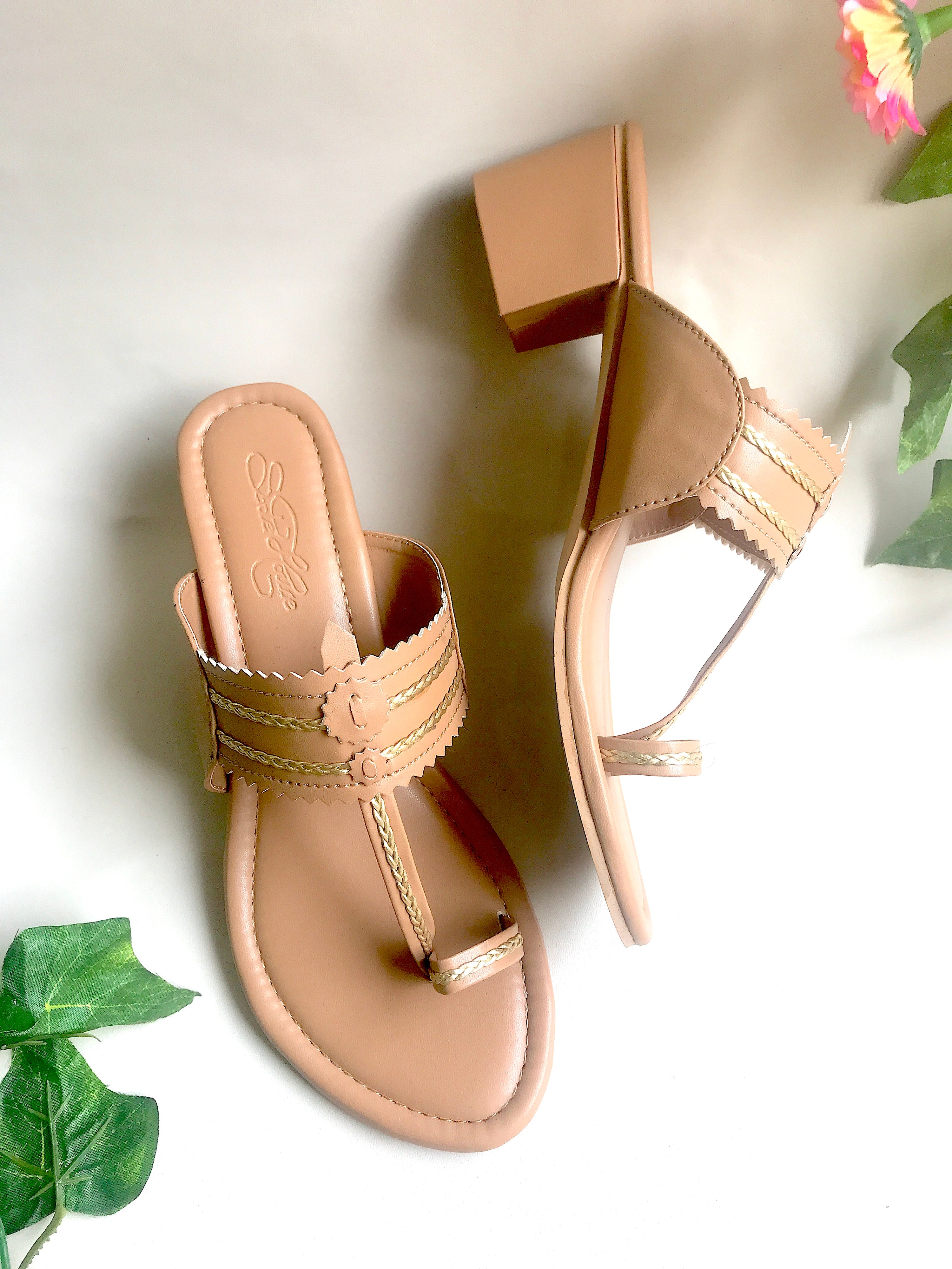 Beige Kolapuri Block Heels image 2