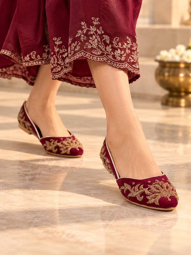 Shayla Maroon Jutti
